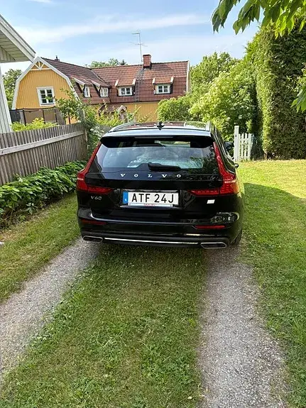 Volvo V60 2022 photo 4