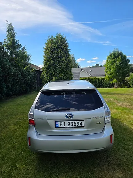 Toyota Prius 2013 photo 4