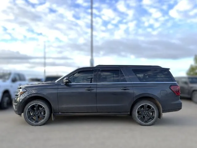 Ford Expedition 2022 photo 2
