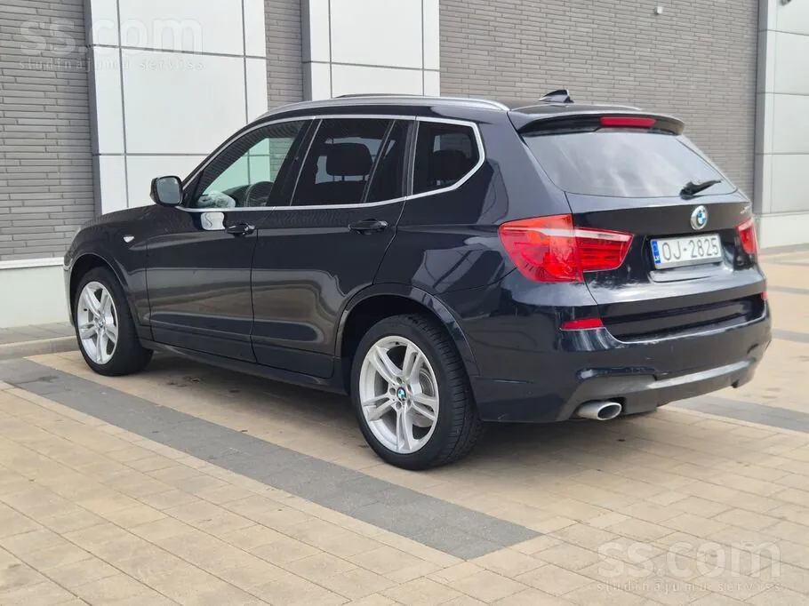 BMW X3 2012 photo 3