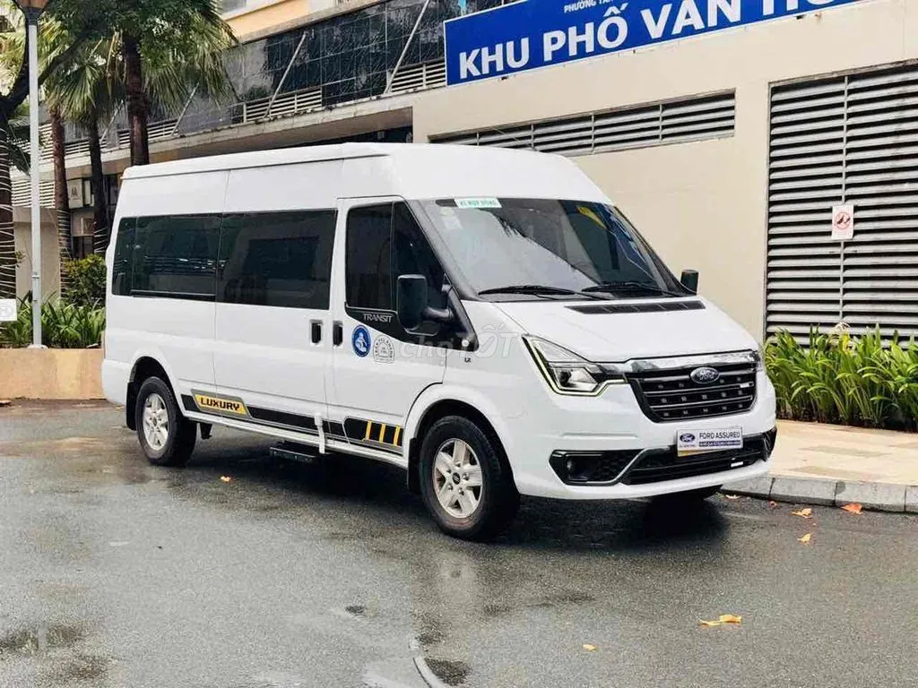 Ford Transit 2024 photo 3