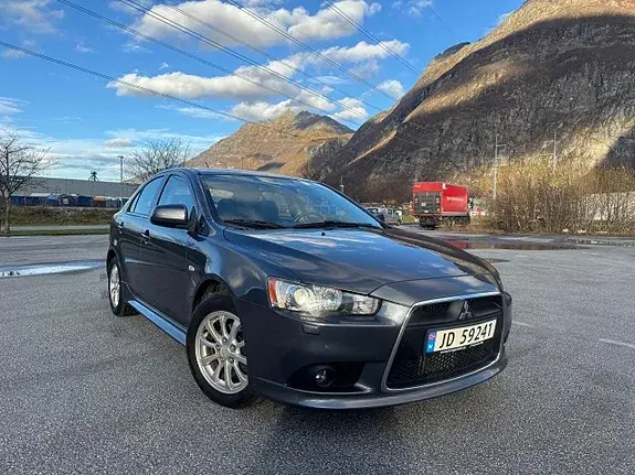 Mitsubishi Lancer