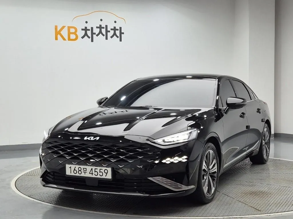 Kia K8