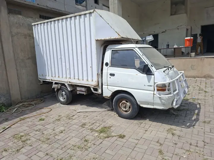 Hyundai Shehzore