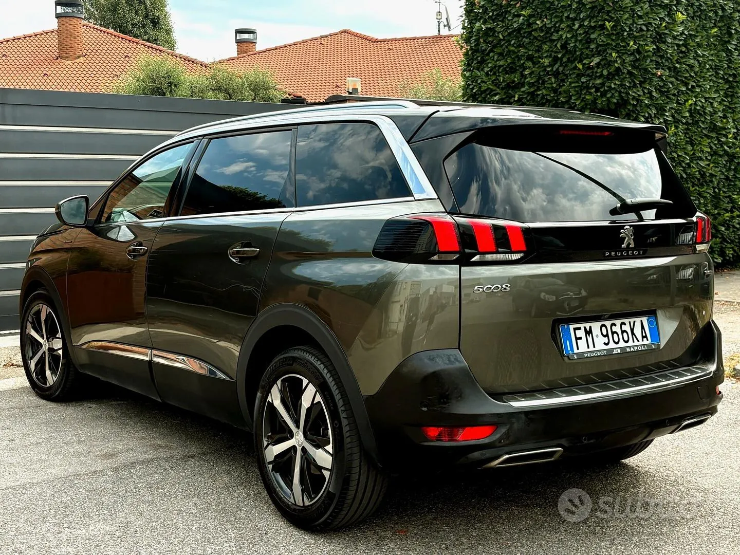 Peugeot 5008 2018 photo 3