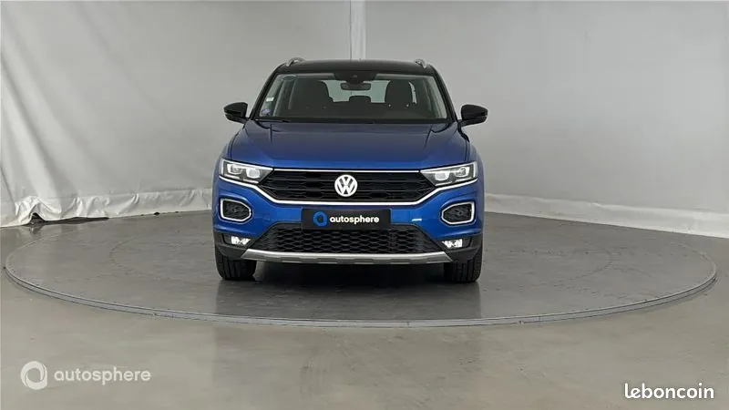 Volkswagen T-Roc 2017 photo 2