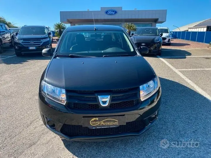 Dacia Sandero 2013 photo 2