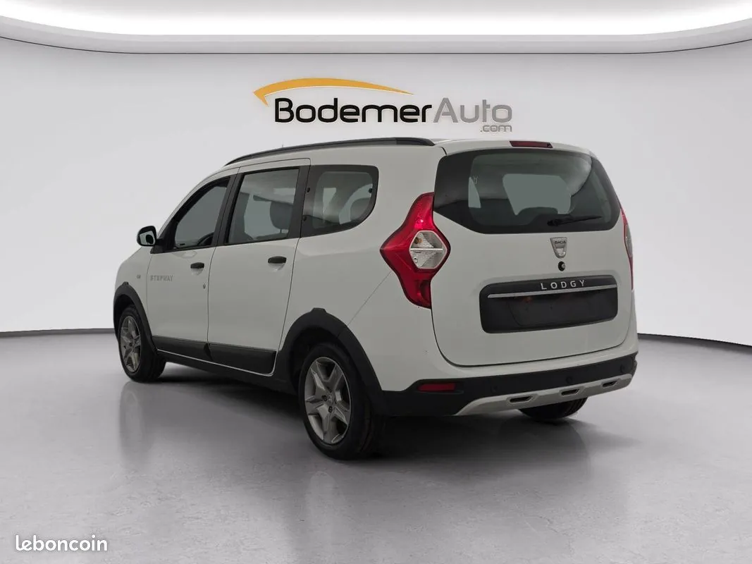 Dacia Lodgy 2022 photo 3