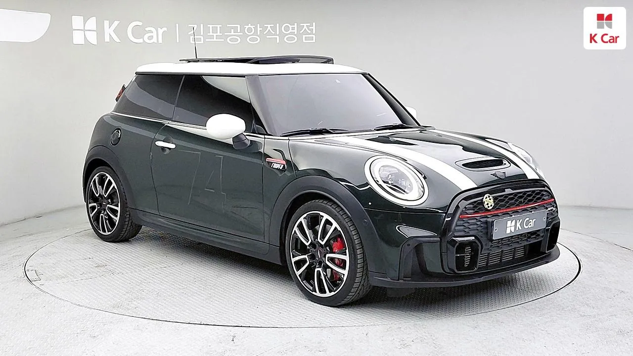 Mini Cooper (3Rd Gen Jcw Anniversary Edition) 2022 photo 3