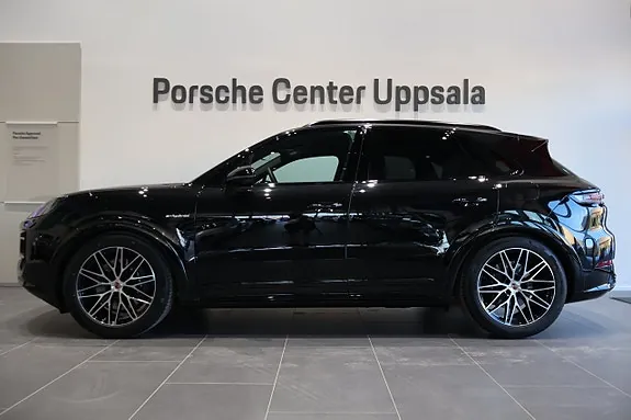 Porsche Cayenne 2026 photo 2