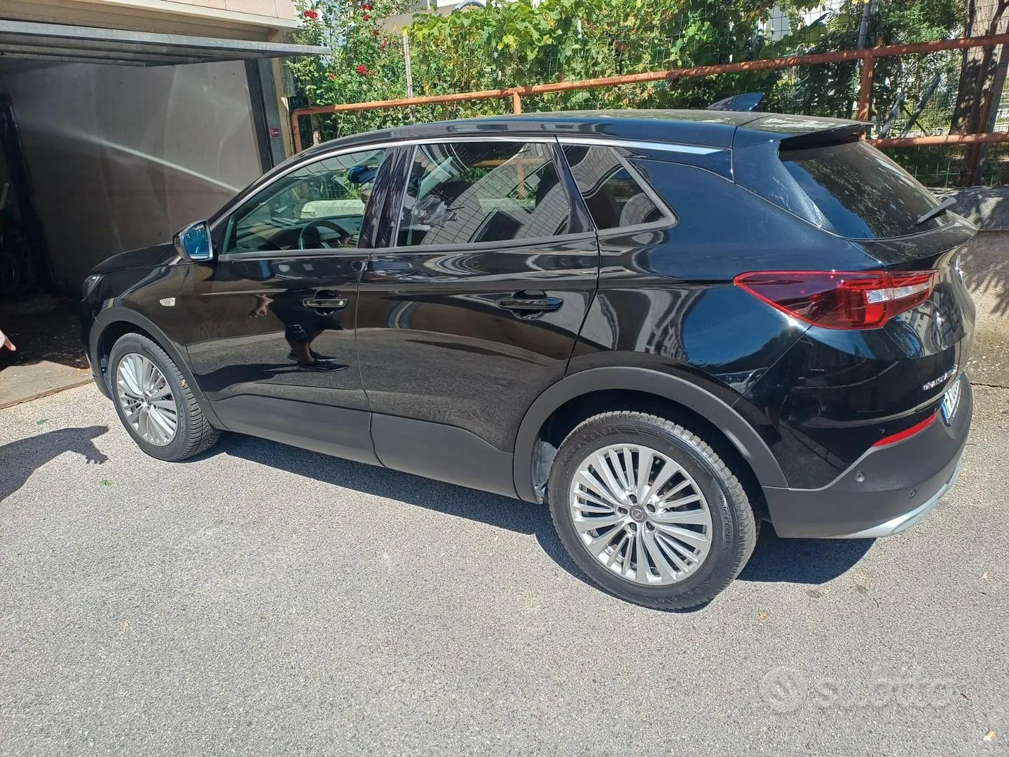 Opel Grandland X 2019 photo 2
