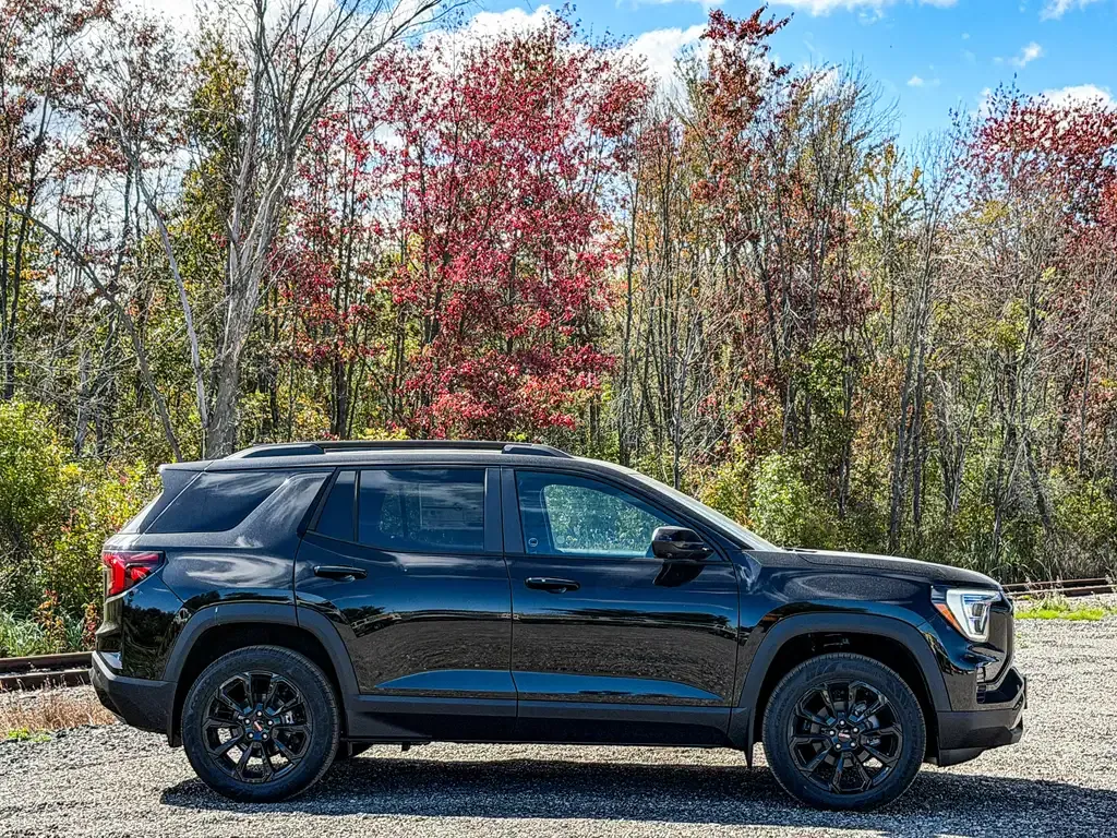 GMC Terrain 2027 photo 3