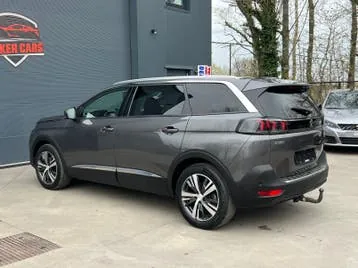 Peugeot 5008 2021 photo 3