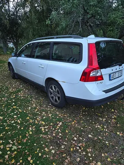 Volvo V70 2008 photo 4