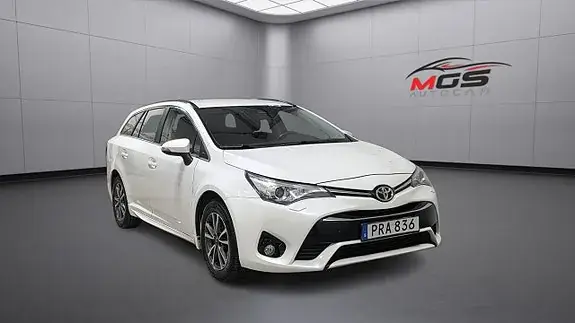 Toyota Avensis 2016 photo 2