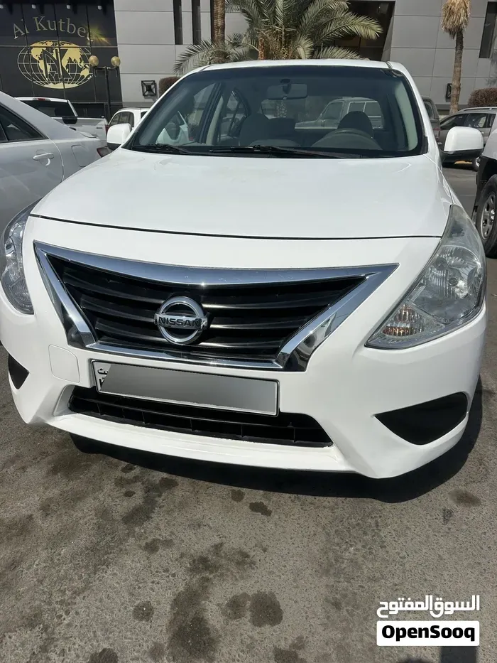 Nissan Sunny 2022 photo 5