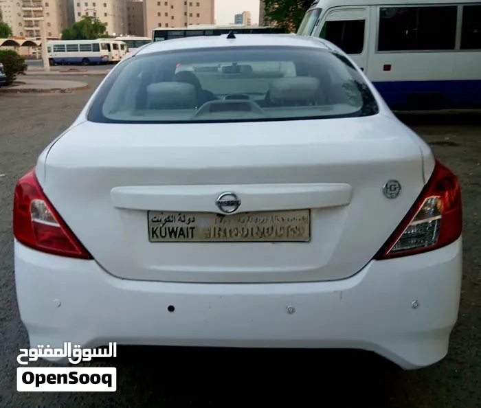 Nissan Sunny 2022 photo 2