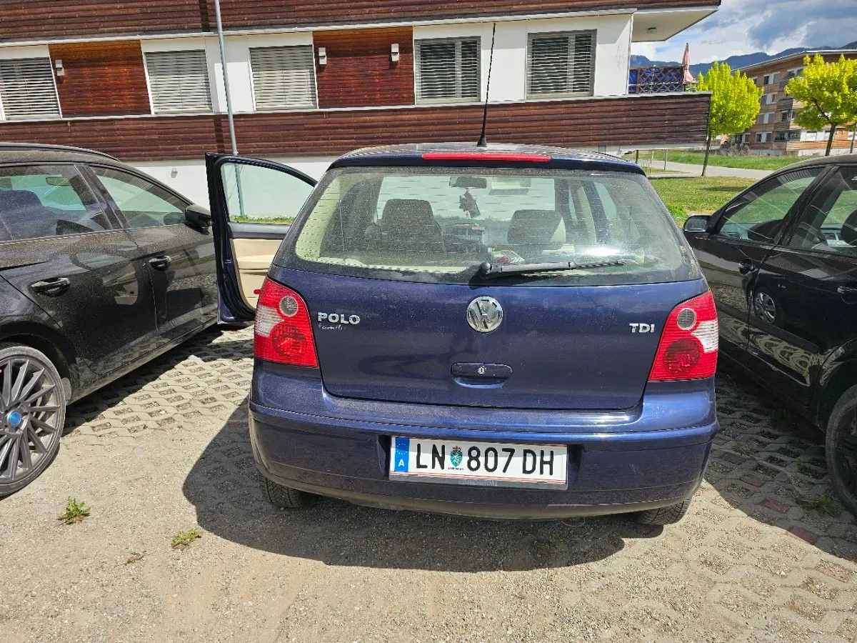 Volkswagen Polo 2004 photo 2