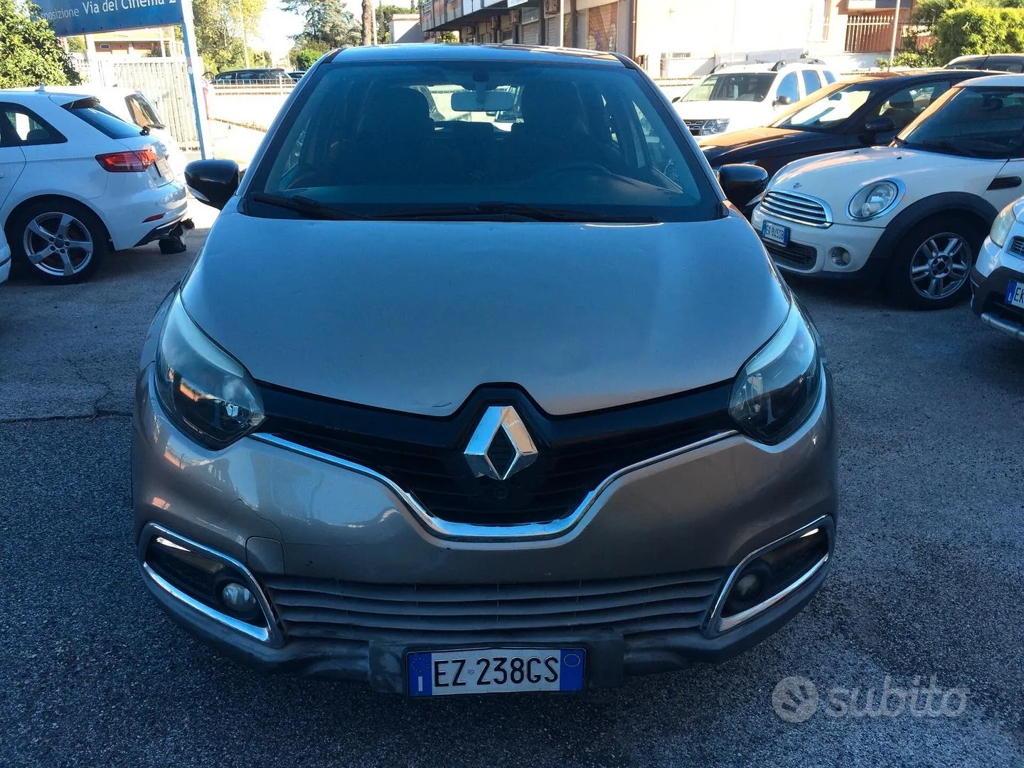 Renault Captur 2015 photo 2