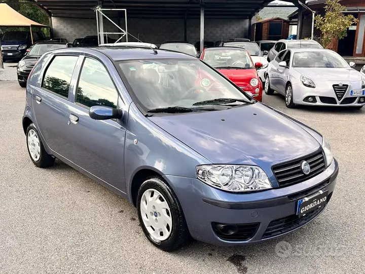 Fiat Punto 2005 photo 3