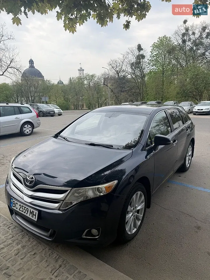Toyota Venza 2014 photo 2