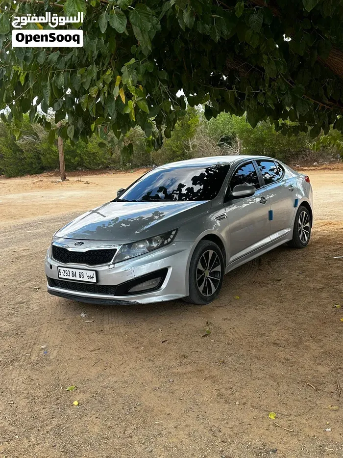 Kia K5 2011 photo 2