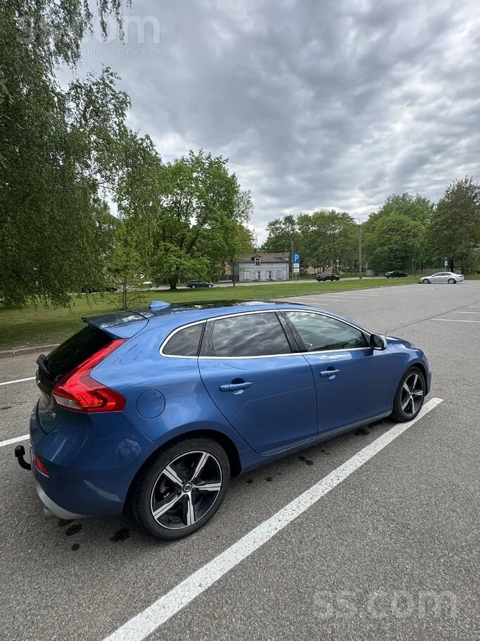Volvo V40 2019 photo 5
