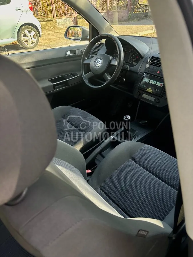 Volkswagen Polo 2006 photo 4