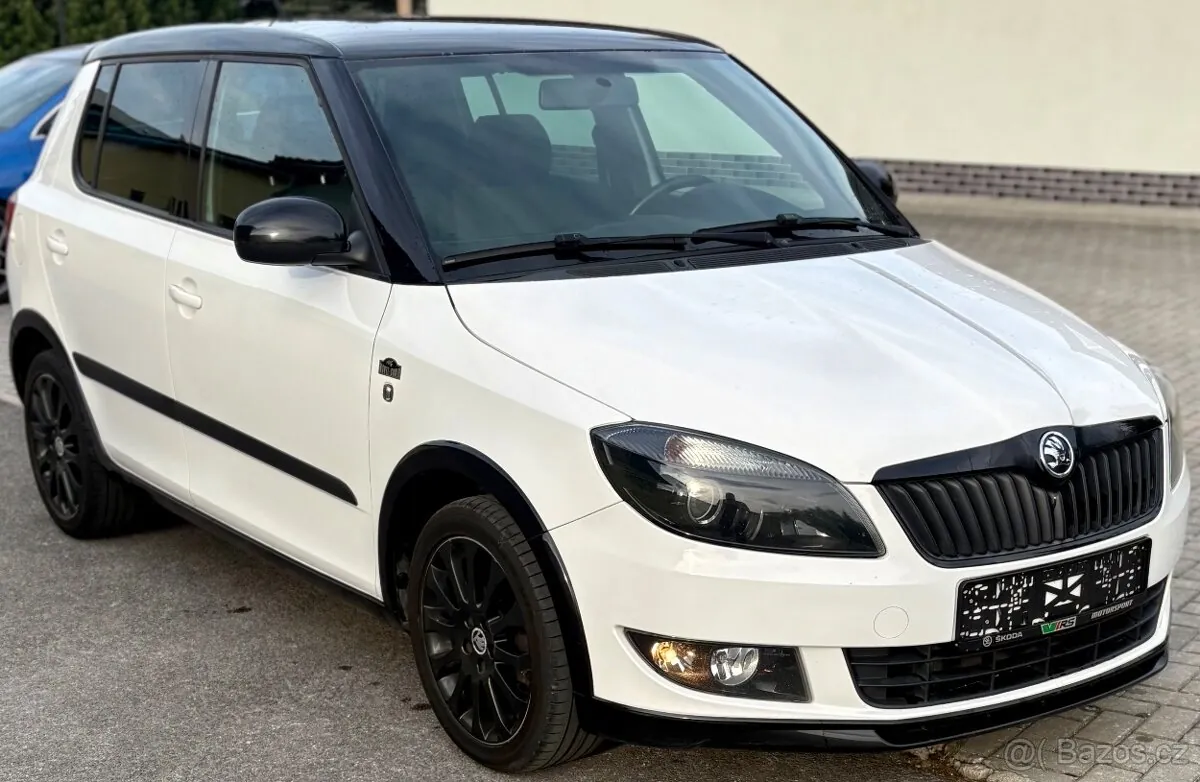 Skoda Fabia 2014 photo 5