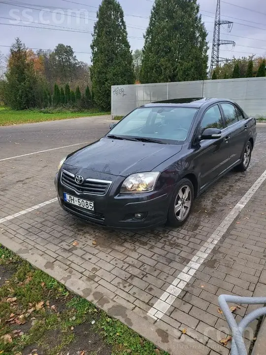 Toyota Avensis