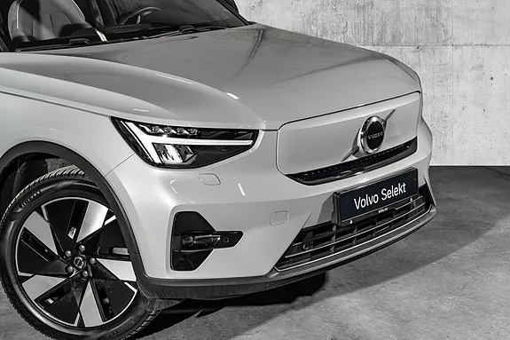 Volvo Xc40 2024 photo 3