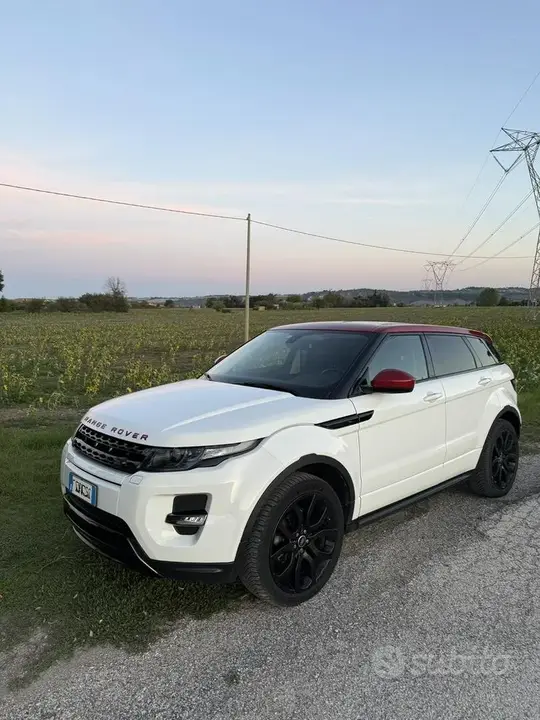 Land Rover Evoque 2015 photo 2