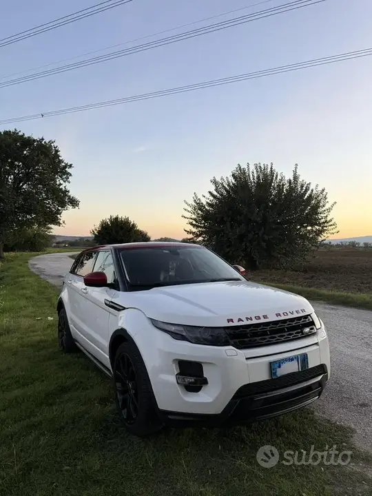 Land Rover Evoque 2015 photo 3