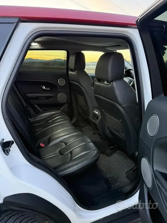 Land Rover Evoque 2015 photo 4