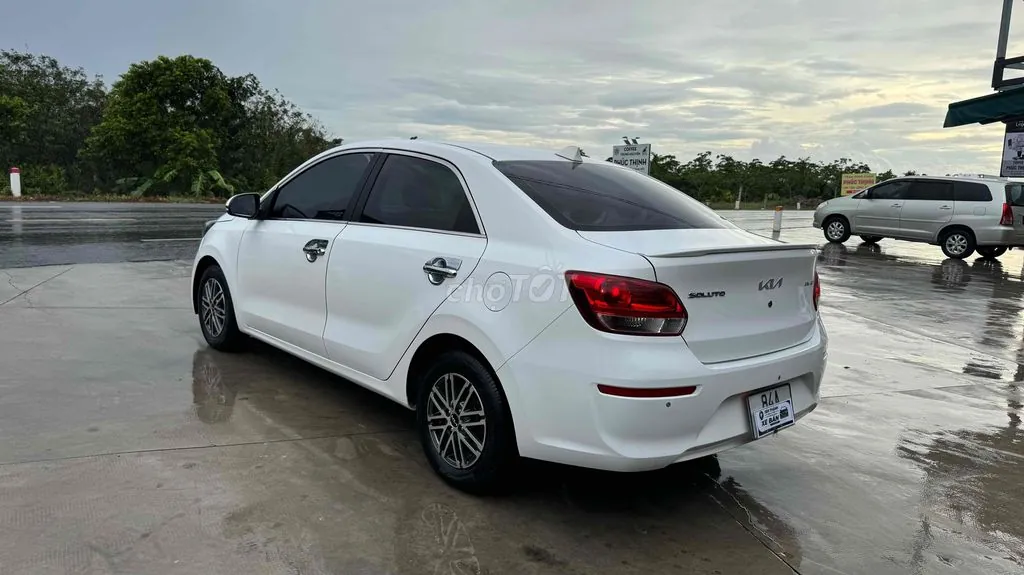 Kia Soluto 2022 photo 3
