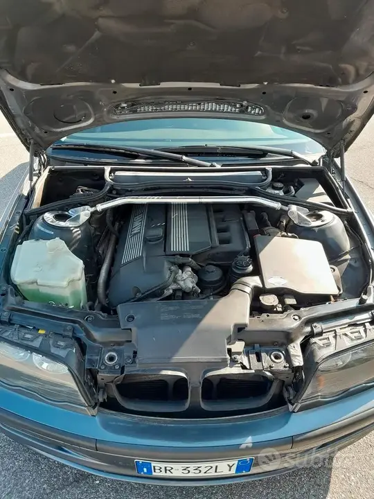 BMW E 46 2001 photo 3