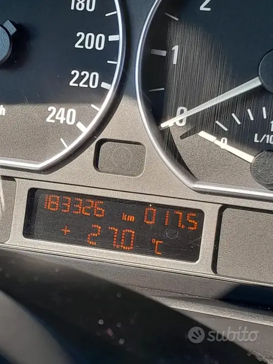 BMW E 46 2001 photo 4