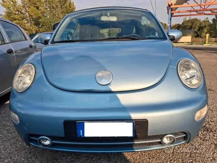 Volkswagen New Beetle 2005 photo 2