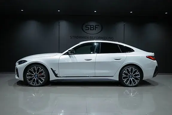 BMW I4 2023 photo 2