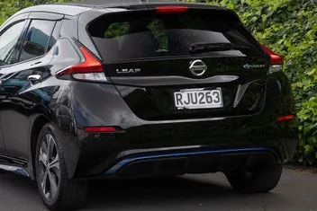 Nissan Leaf 2018 photo 4