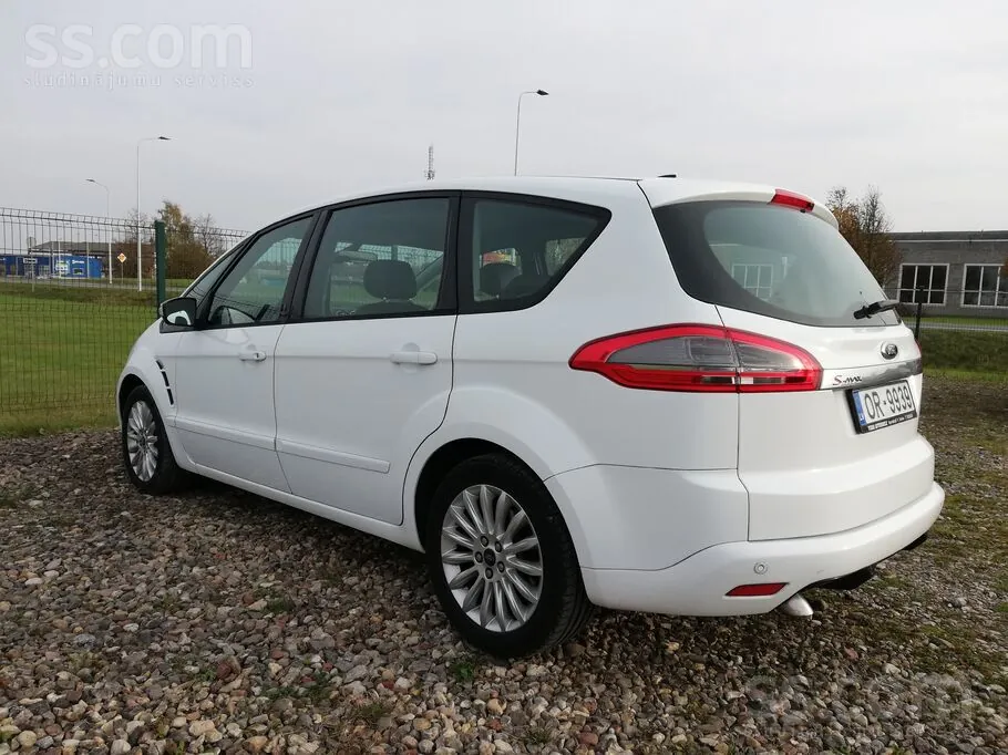 Ford S-Max 2012 photo 4