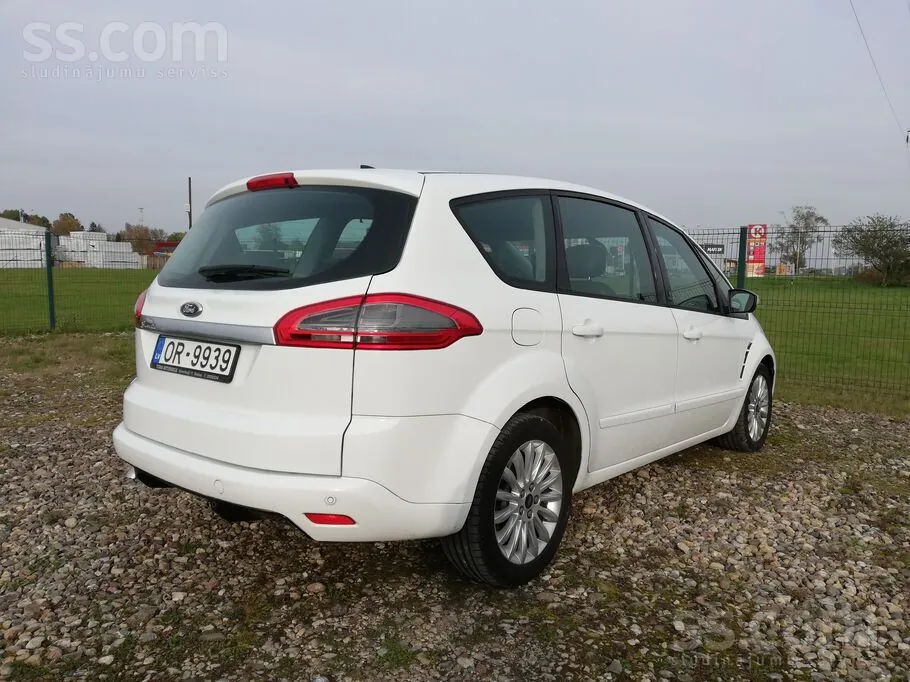 Ford S-Max 2012 photo 2