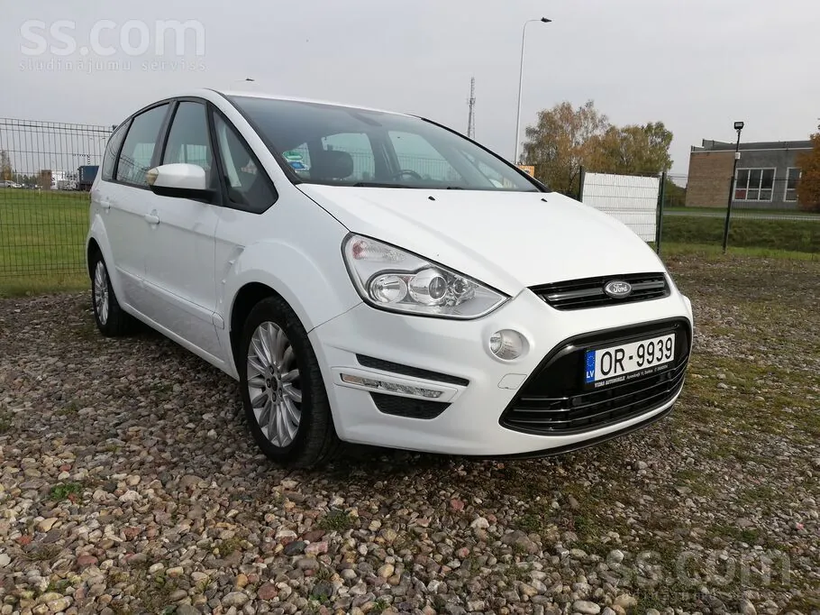 Ford S-Max 2012 photo 3