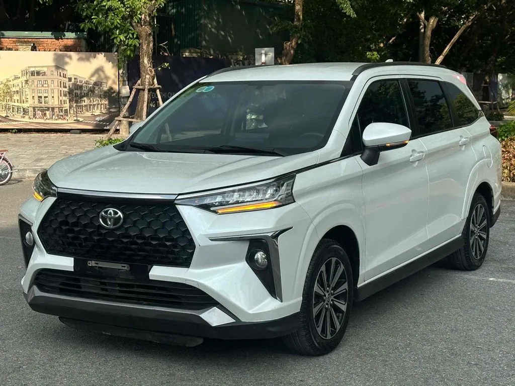 Toyota Veloz Cross 2022 photo 4