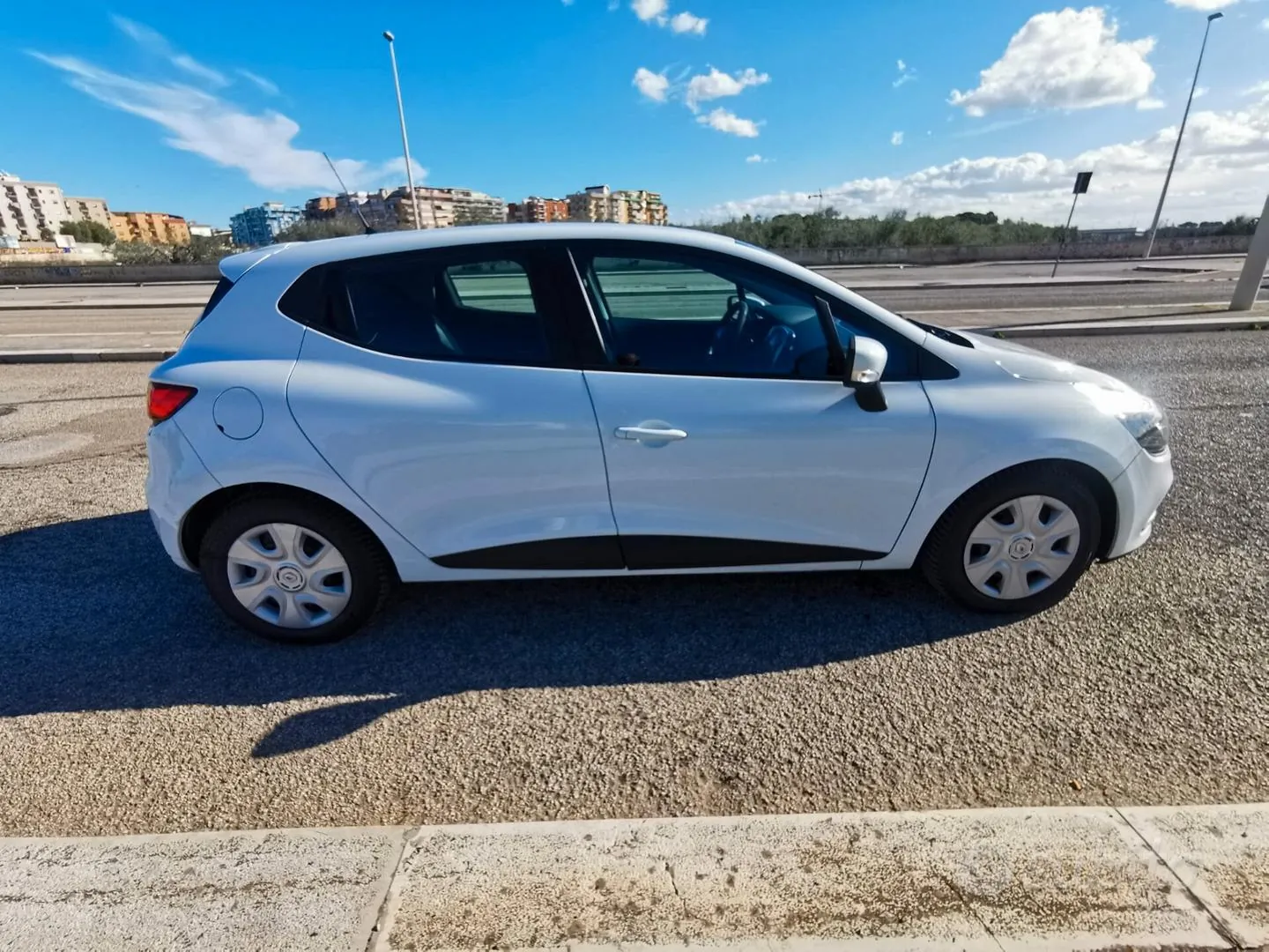 Renault Clio 2018 photo 5