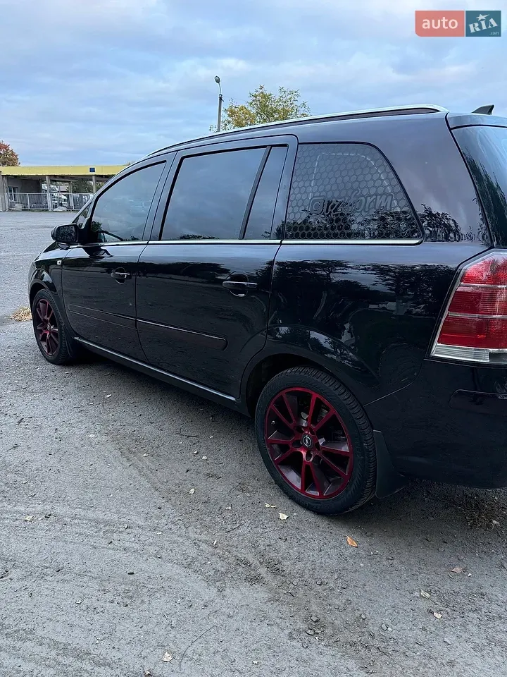 Opel Zafira 2007 photo 4