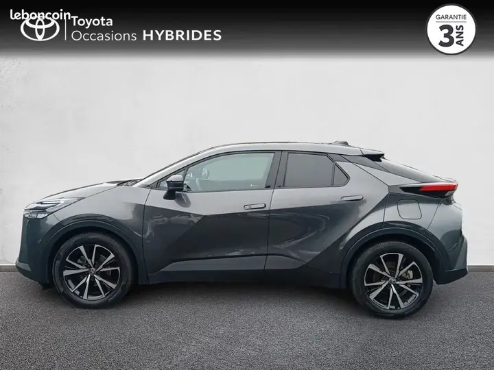 Toyota C-Hr 2025 photo 3