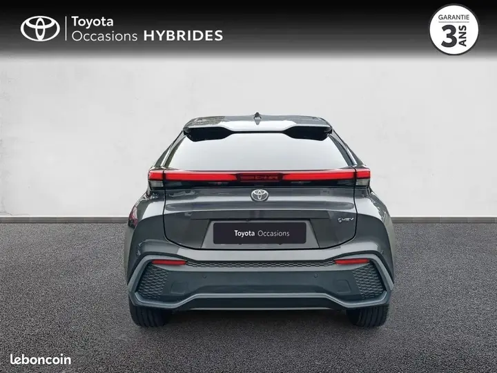 Toyota C-Hr 2025 photo 4