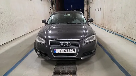 Audi A3 2010 photo 2