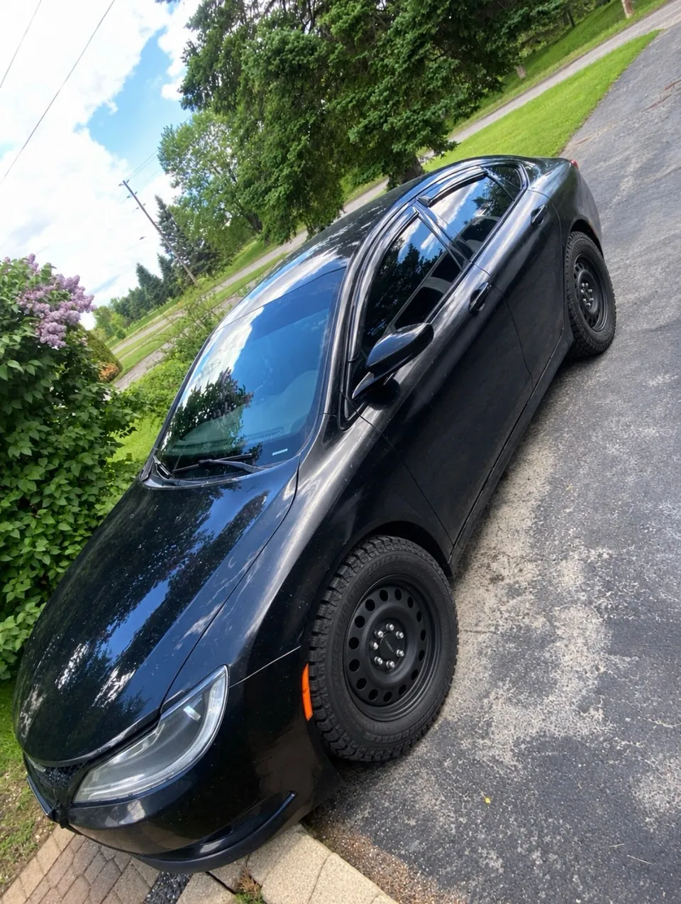 Chrysler 200